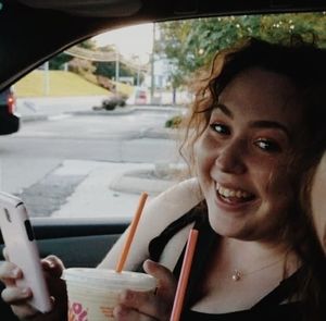 Meet your Posher, Sandra